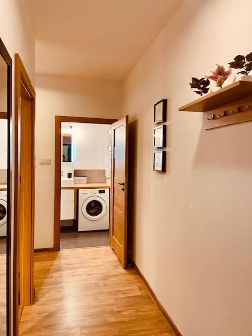 Spacious,Stylish And Comfortable 2 Room Apartment With Million Dollar View Varsovia Exterior foto